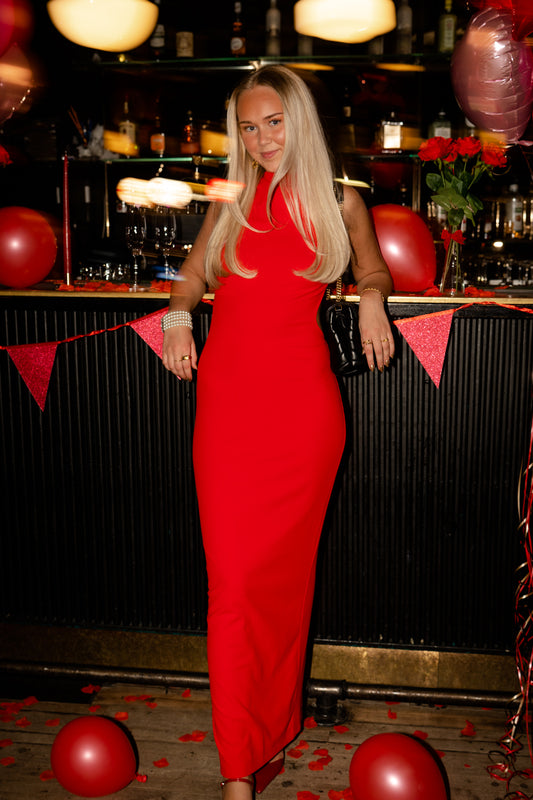 Ambre Gown Red - Effie Kats