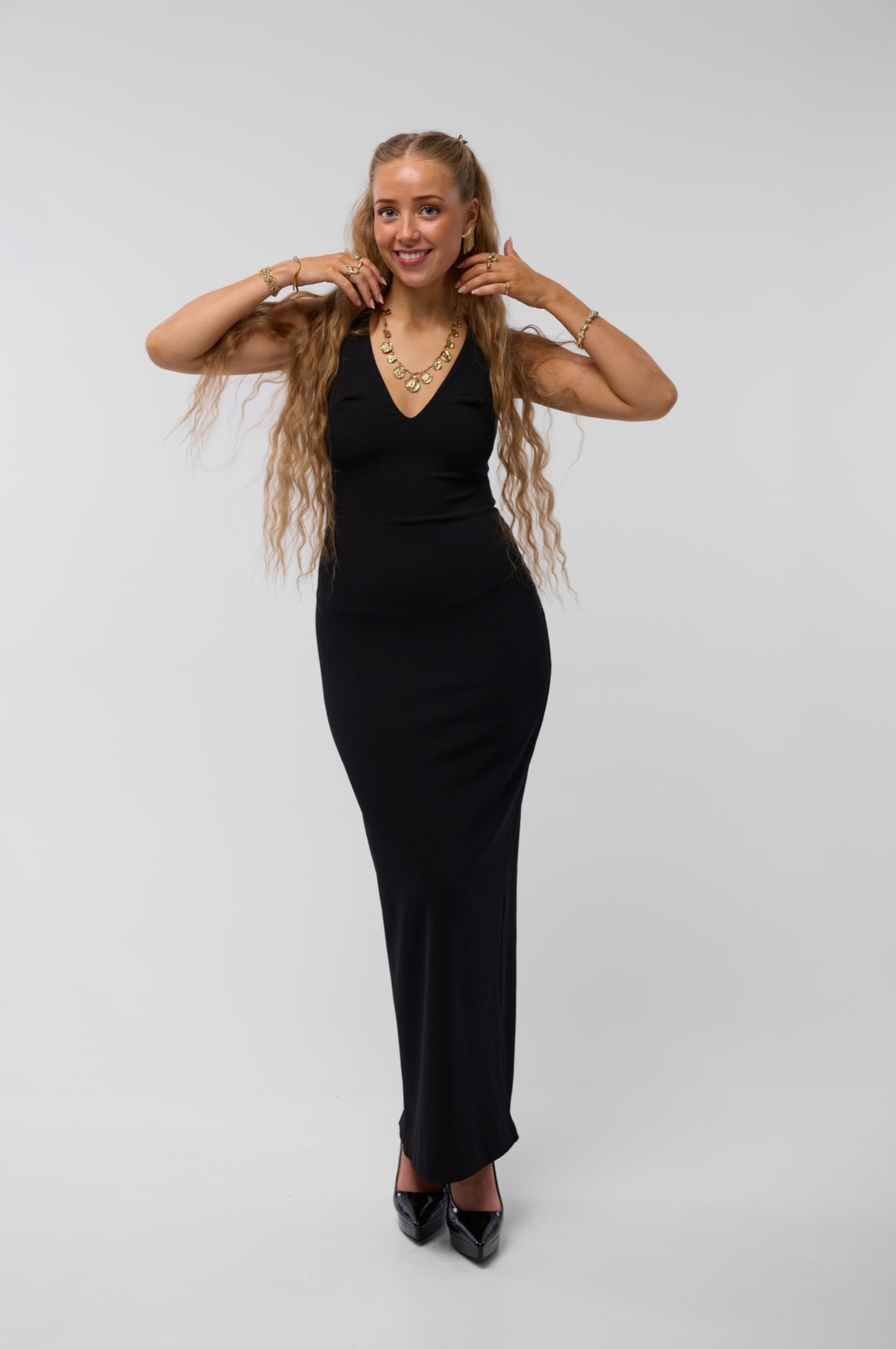 Eiza Gown Black - Effie Kats