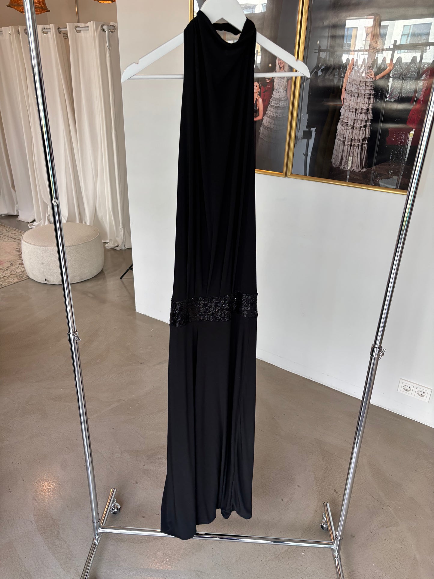 Kassandra Black XS